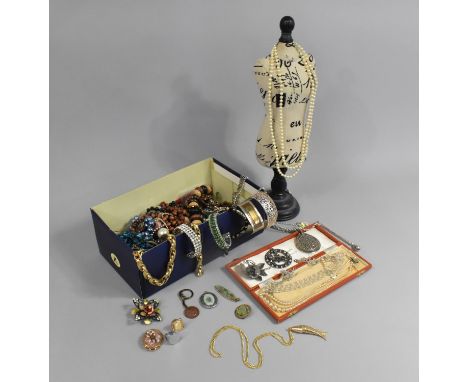 A Collection of Costume Jewellery to Comprise Small Mannequin Necklace Stand, Necklaces, Pearls, Bangles etc 