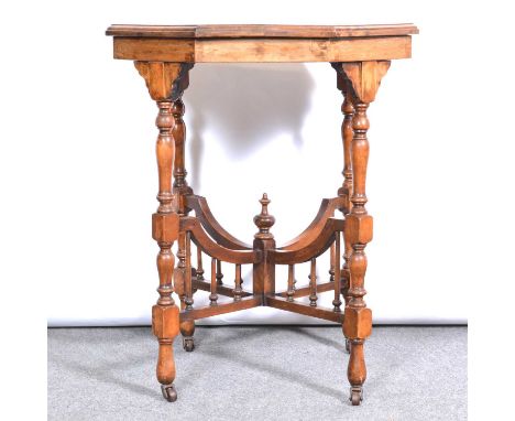 Edwardian walnut window table, octagonal top, balustraded under-section, 60x60cm, height 73cm.Condition report:The top is mar