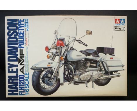 Boxed Tamiya 1/6 Harley Davidson Police Type FLH1200 AMF plastic kit, complete and unbuilt 