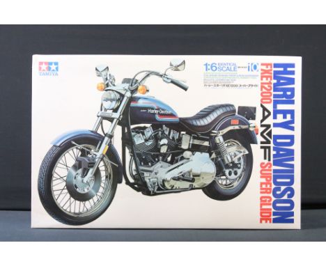 Boxed Tamiya 1:6 Big Scale 10 No.1610 Harley Davidson FXE1200 AMF Super Glide, plastic model kit motorcycle, complete and unb