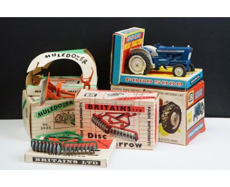 Boxed Britains 9527 Ford 5000 Tractor diecast model (diecast vg but heavy repair to wheels) plus 2 x boxed Britains Farm Impl
