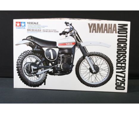 Boxed Tamiya 1:6 Big Scale 11 Item 16011 Yamaha Motocrosser YZ250 plastic model kit motorcycle. complete with instructions 