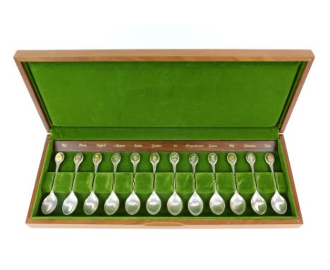 Modern set of twelve Royal Horticultural Society Flower Spoons, in fitted case, by John Pinches Ltd., Sheffield, 1973, each s