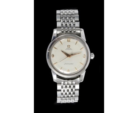 "A Gentleman’s Omega Seamaster Automatic Wristwatch, the textured cream dial with arabic numerals and chevron markers and swe
