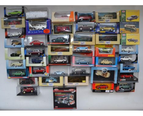 Collection of boxed diecast 1/43 scale model vehicles, Oxford Diecast, Corgi, New Ray, Solido, Cararama, Atlas Editions etc. 