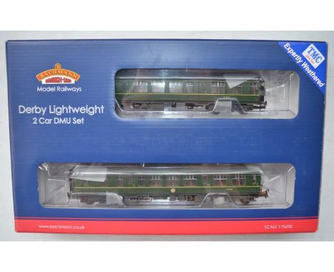Bachmann TMC Custom Finish weathered OO gauge Derby Lightweight 2 Car DMU in BR green (half yellow ends), DCC fitted 2 piece 