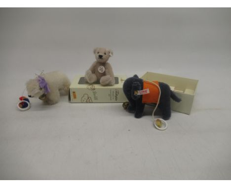 Steiff club miniature bears including 2005 bear, 2006 polar bear, 2007 elephant (3) 