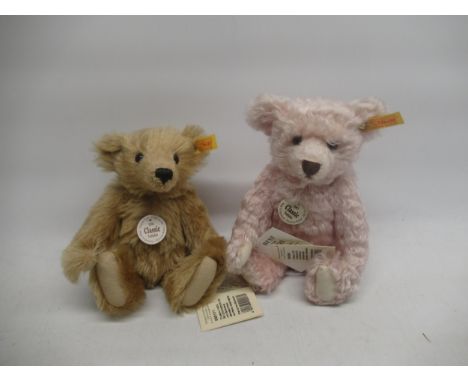 Steiff Classic 1907 replica teddy bear in rose mohair, H25cm, and a Steiff Classic 1903 replica teddy bear Mr Cinnamon in blo