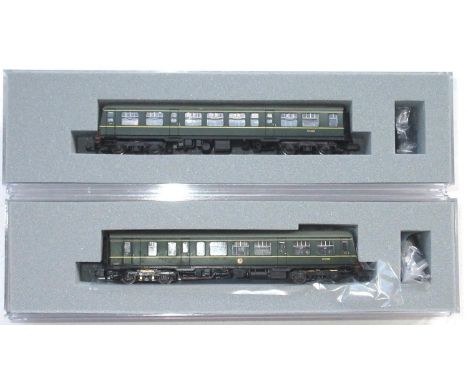 Graham Farish by Bachmann N gauge set 371-875A Class 108 DMU BR green with speed whiskers, boxed, appears unused 