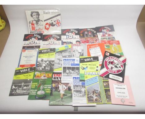 Collection of mixed football programmes from the 1980s inc. Manchester United, Millwall, Tottenham Hotspur, QPR, Wimbledon, e