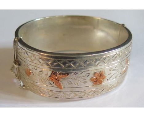 A Victorian Style Sterling Silver Hinged Bangle 