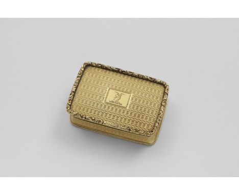 A VICTORIAN 18CT GOLD RECTANGULAR VINAIGRETTE with engine-turned decoration, concaved sides and raised borders, crested, the 