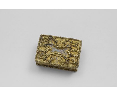 A WILLIAM IV SILVERGILT RECTANGULAR VINAIGRETTE with raised borders, engine-turned sides and base and applied filigree wires 