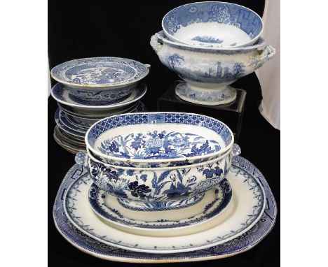 A collection of blue and white wares, to include Wedgwood oblong bowl decorated with hibiscus and a similar Wedgwood tureen b