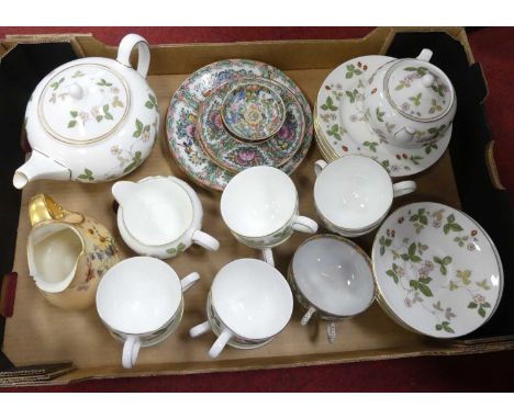 A collection of Wedgwood Wild Strawberry pattern tea service, eight place settings, together with a reproduction Chinese Cant