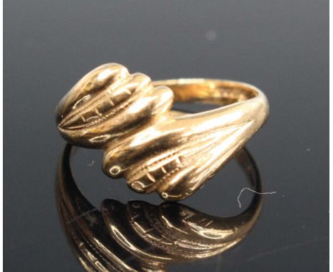 A 9ct gold band ring, arranged as meeting hands, sponsor NDS, size H, 1.5g 