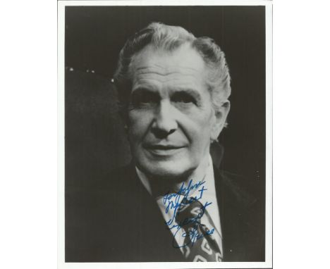 Vincent Price signed 10 x 8 b/w portrait photo to John has light crease across not affecting autographGood condition. All sig