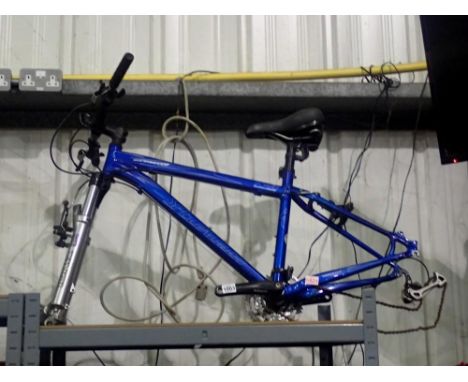 Specialized Rock Hopper mountain bike frame with gears and brakes. Not available for in-house P&amp;P 