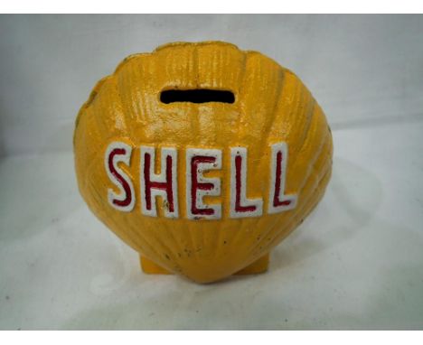 Cast iron Shell moneybox, H: 14 cm. UK P&amp;P Group 2 (£20+VAT for the first lot and £4+VAT for subsequent lots) 