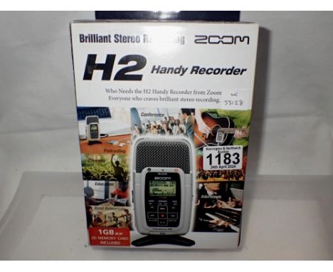 Zoom Handy recorder H2, boxed, appears complete. UK P&amp;P Group 1 (£16+VAT for the first lot and £2+VAT for subsequent lots