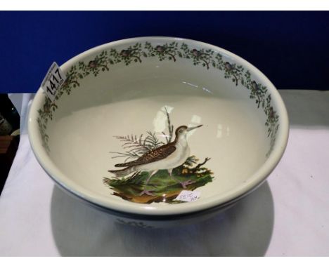 Portmeirion bowl decorated with wild birds. Not available for in-house P&amp;P 