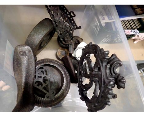 Box of mixed cast iron items to include shoe last. Not available for in-house P&amp;P 