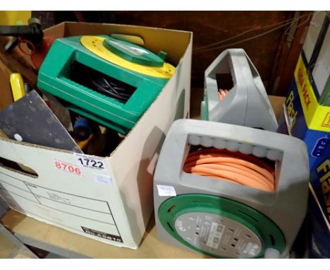 Box of mixed tools and an extension lead. Not available for in-house P&amp;P 