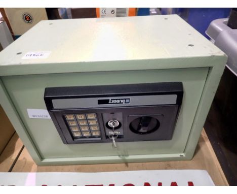 Budget safe with keys. Not available for in-house P&amp;P 