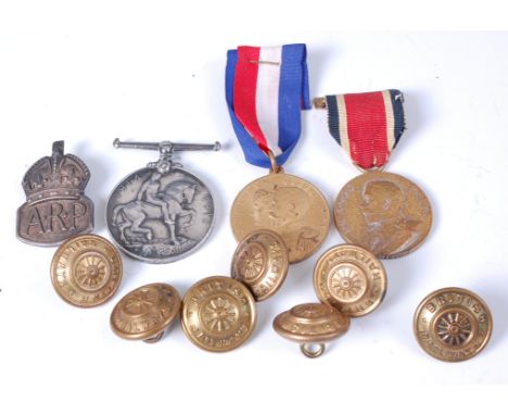 A WW I British War medal, naming 15334. PTE. C.J. MURKIN. SUFF. R., together with a King's medal London City Council Attendan