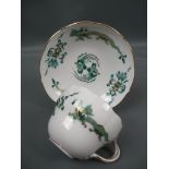 Meissen (Schwerter). Grüner Drache. Kaffeetasse mit Untertasse. Erste Wahl. UT ca. 14cm.