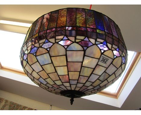 Tiffany style lamp shade