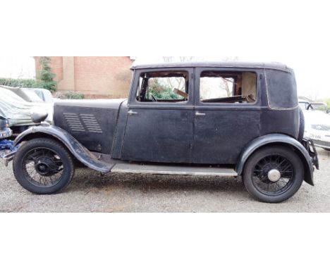 A 1932 Crossley automobile, black, 1141cc.  Registration:  KG 457.