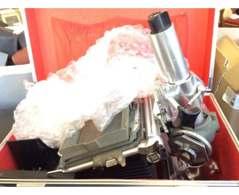 Lot to include Sinar camera equipment in a metal case.