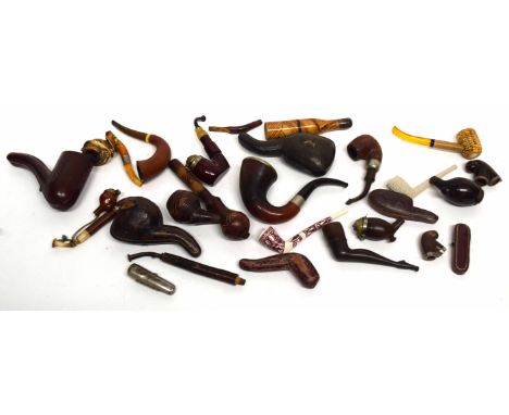 Box various vintage Meerschaum and other pipes