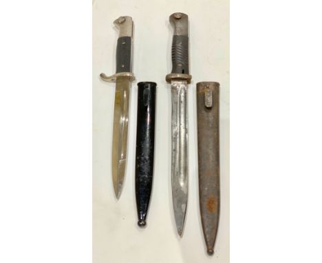 German Third Reich parade/dress bayonet by Alcoso, Solingen and a K98.A good example with plated single edged 20 cm blade wit
