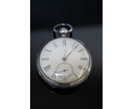 A HALLMARKED SILVER OPEN FACED MANUAL WIND POCKET WATCH, signed P. Echersley - Preston, Dia 5 cm