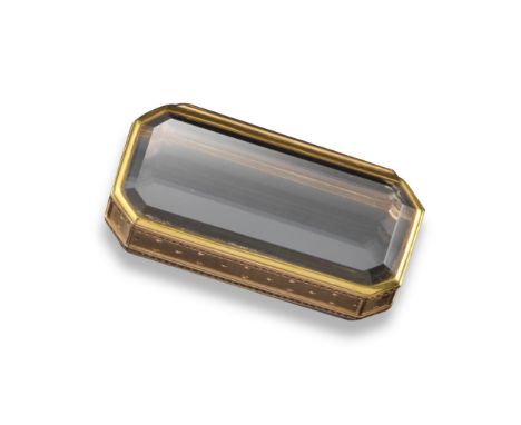 Fabergé - A rectangular gold and rock crystal box, workmaster Michael Perchin, with cut corners and faceted crystal to the hi