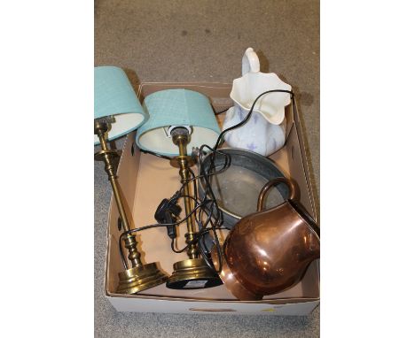 A PAIR OF MODERN BRASS EFFECT LAMPS, TOGETHER WITH CERAMIC AND COPPER JUGS ETC.