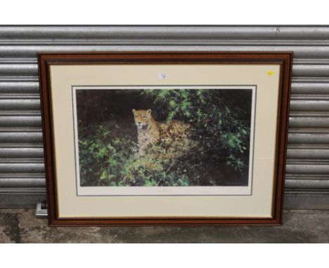 A FRAMED AND GLAZED SIGNED LIMITED EDITION DAVID SHEPHERD PRINT ENTITLED 'JAGUAR' 48/850, 70 X 45 CM