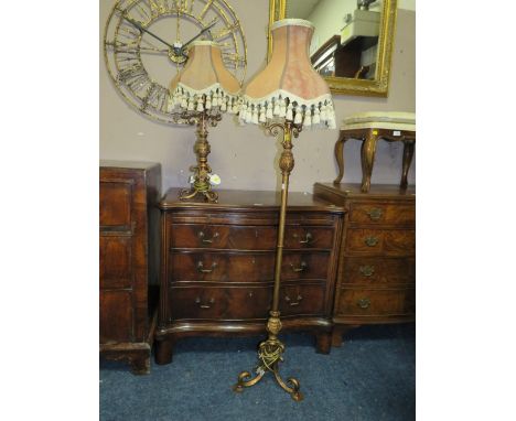 A TRADITIONAL STANDARD LAMP WITH SHADE AND MATCHING TABLE LAMP (2)