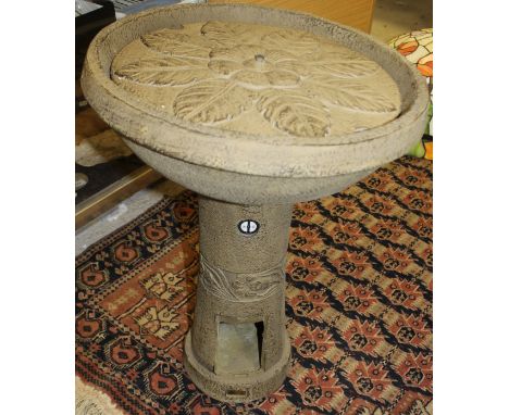 A Bernini Florentina garden fountain with accessories and owner's manual (boxed)