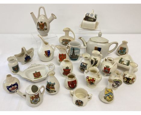 A box of vintage crested ware to include Gt. Yarmouth, Norwich and Felixstowe.  