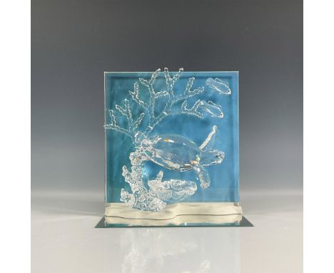 Second of the Wonders of the Sea trilogy. Features a sea turtle swimming over coral. A clear seaweed on the backdrop. Swarovs