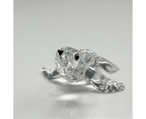 This clear crystal faceted body and fins with crystal eyes and nose is part of the Aquatic Worlds theme group. Swarovski back