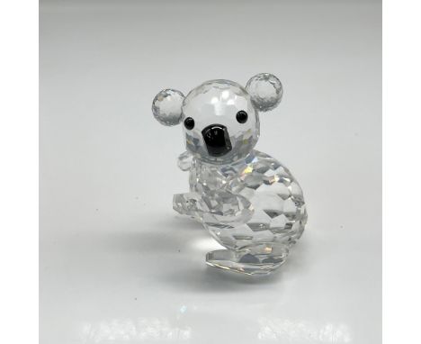 Clear faceted crystal figural with black crystal button eyes and nose. Swarovski backstamp. 7673 040 000. This item has its o