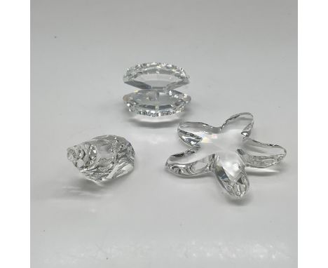 Crystals included in this trio: starfish, conch shell and clam. Swarovski backstamp. 7624 NR 100 000. This item has its origi