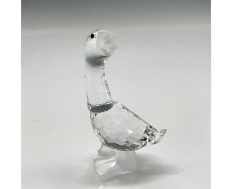 Part of Barnyard Friends Group. Created with clear crystal, frosted crystal beak and feet with black crystal inset eyes. Swar