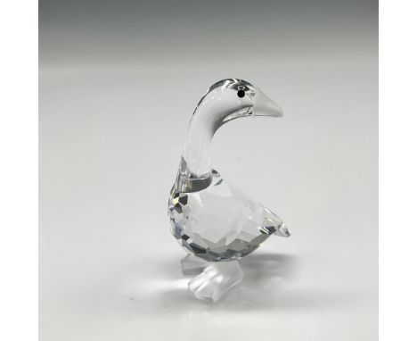 Part of the Barnyard Friends theme group. Figure created from clear smooth crystal with faceted crystal body and frosted beak