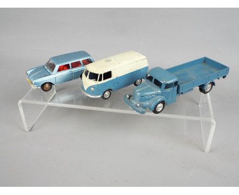 Marklin - A desirable group of three unboxed diecast vehicles by Marklin. The lot includes a Marklin VW Split Screen van in o