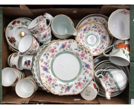 Spode 'Audley' pattern part tea service, with Royal Worcester 'Evesham' dinner ware, flan dishes, etc (one box) 